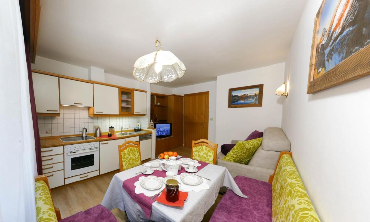 Villa Artic Apartments Кампітелло-ді-Фасса Екстер'єр фото