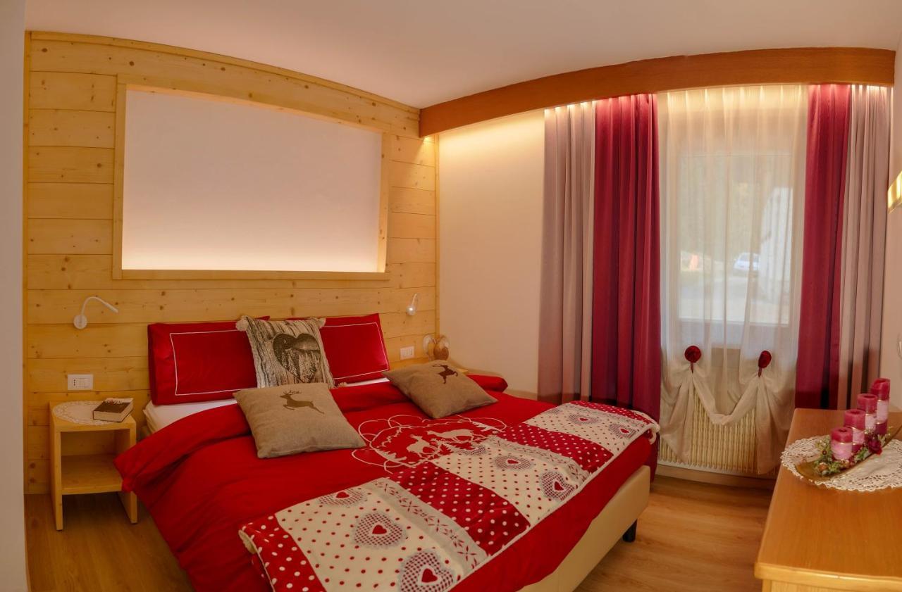 Villa Artic Apartments Кампітелло-ді-Фасса Екстер'єр фото