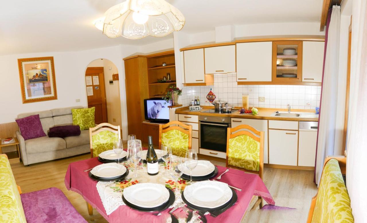 Villa Artic Apartments Кампітелло-ді-Фасса Екстер'єр фото