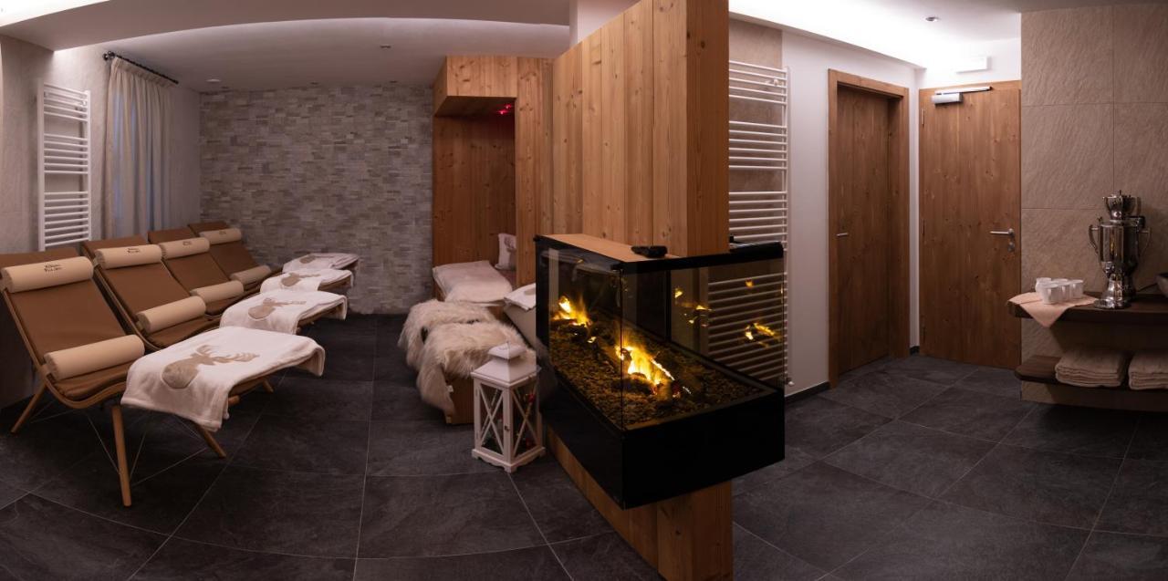 Villa Artic Apartments Кампітелло-ді-Фасса Екстер'єр фото